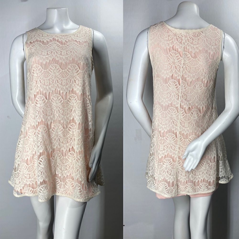 3For$20 Copper Key Lace Sleeveless Dress Cream & Pink size: Medium